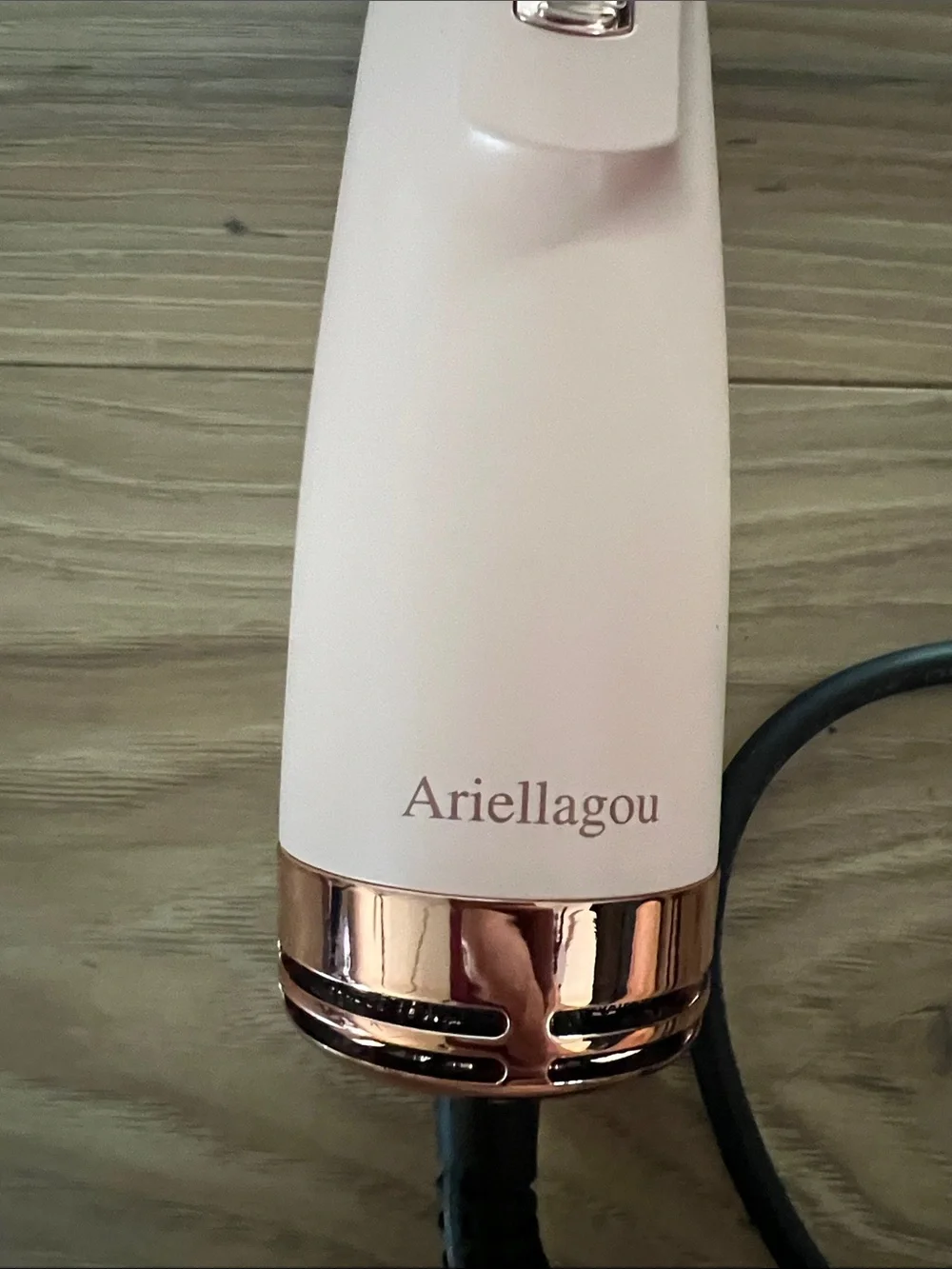 Ariella hot air